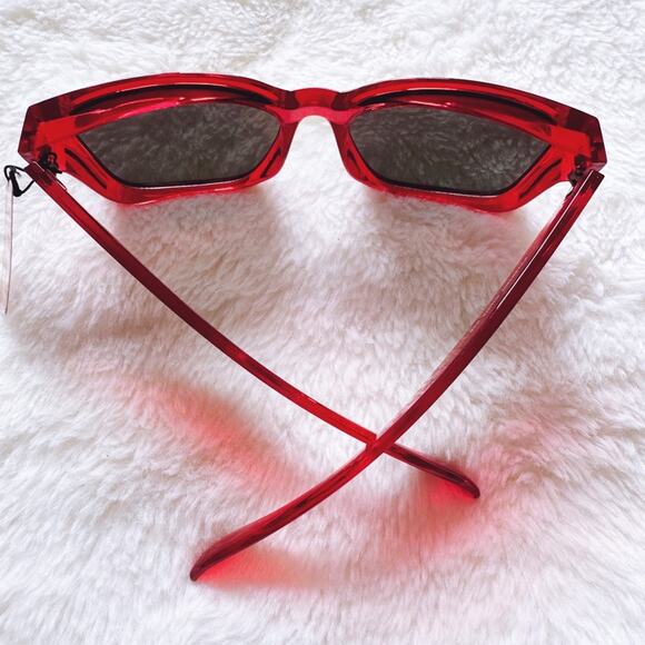 Cedric Bright Red Mirrored Sunglasses - Picture 12 of 14